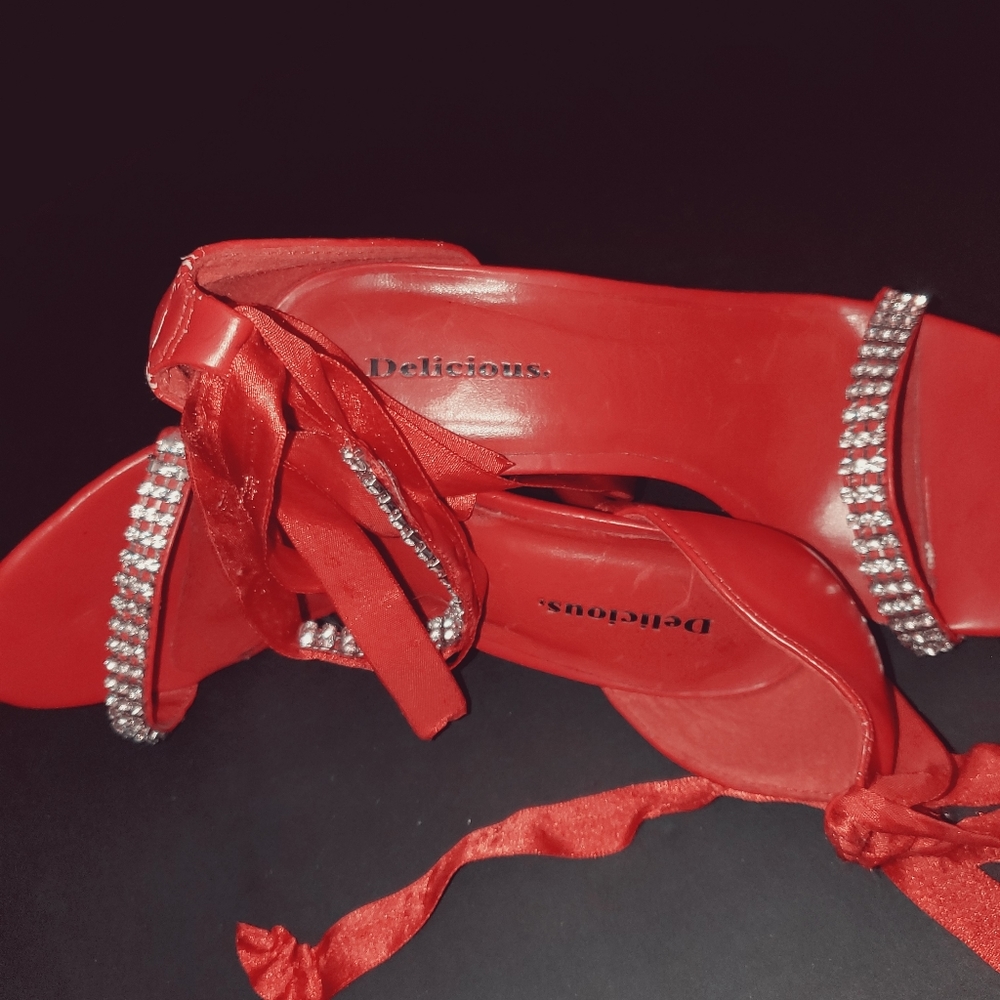 5inch Red heels with rhinestones & ribbon - Picture 7 of 15